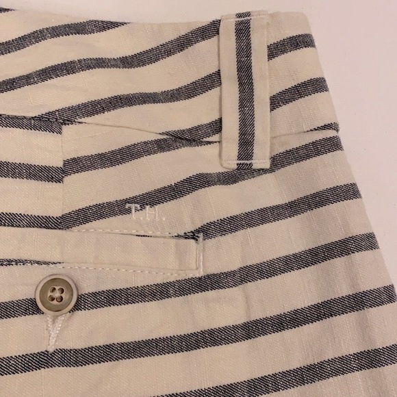 Tommy Hilfiger Striped pocket Belt Loop Shorts - Picture 3 of 4